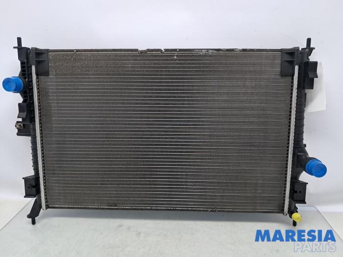 Usagé Radiateur Peugeot 308 (L3/L8/LB/LH/LP) 1.6 16V THP Prix € 50,00 Règlement à la marge proposé par Maresia Parts