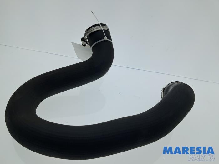 Gebrauchte Intercooler Schlauch Peugeot 308 (L3/L8/LB/LH/LP) 1.6 16V THP Preis € 34,95 Margenregelung angeboten von Maresia Parts