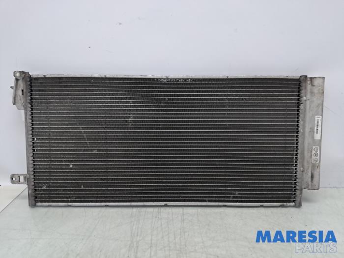 Gebrauchte Klima Kondensor Opel Combo 1.3 CDTI 16V Preis € 75,63 Mit Mehrwertsteuer angeboten von Maresia Parts