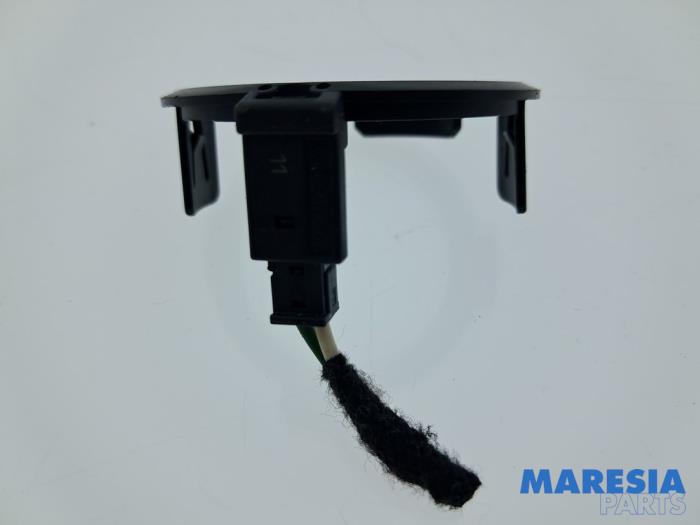 Engine management computer from a Fiat 500 (312) 0.9 TwinAir 80 2016