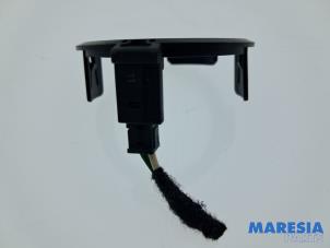 Engine management computer from a Fiat 500 (312) 0.9 TwinAir 80 2016