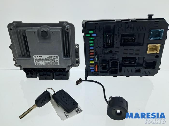 Used Engine management computer Citroen C4 Picasso (UD/UE/UF) 1.6 16V THP 155 Price € 300,00 Margin scheme offered by Maresia Parts