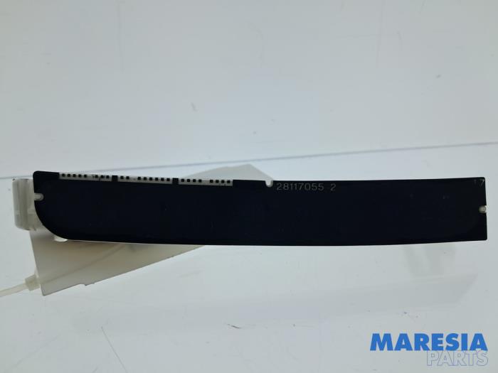 Begagnade Innerdisplay Citroen C4 Picasso (UD/UE/UF) 1.6 16V THP 155 Pris € 20,00 Marginaltabell erbjuds av Maresia Parts