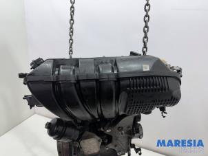Motor van een Fiat Panda (312) 0.9 TwinAir 65 2013