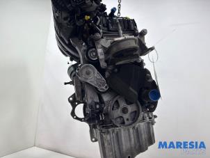 Motor van een Fiat Panda (312) 0.9 TwinAir 65 2013