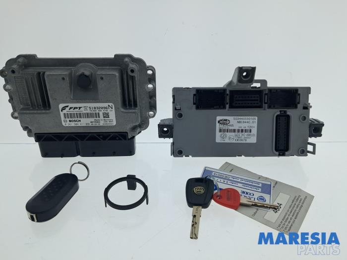 Used Engine management computer Lancia Delta (844) 1.4 T-Jet 16V 120 Price € 249,99 Margin scheme offered by Maresia Parts