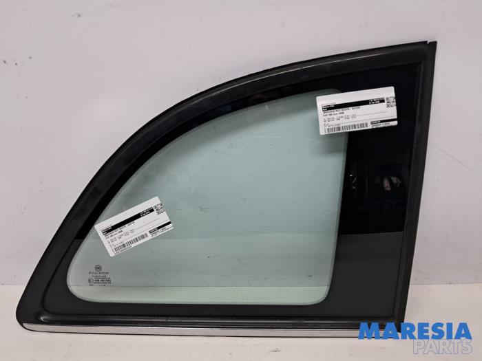 Usados Ventanilla triangular derecha detrás Fiat 500 (312) 1.2 Precio € 50,00 Norma de margen ofrecido por Maresia Parts
