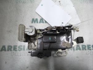 Used Door lock mechanism 4-door, front left Lancia Lybra SW 1.9 JTD Price € 25,00 Margin scheme offered by Maresia Parts