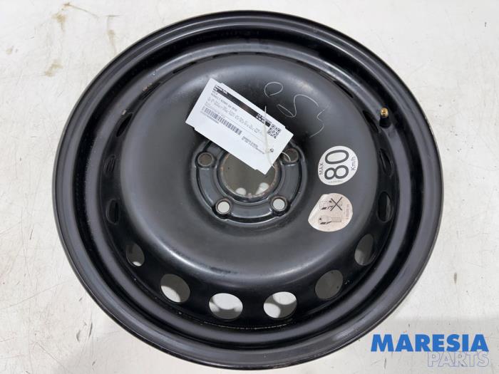 Używane Obrecz Renault Scénic III (JZ) 1.5 dCi 110 Cena € 30,00 Procedura marży oferowane przez Maresia Parts