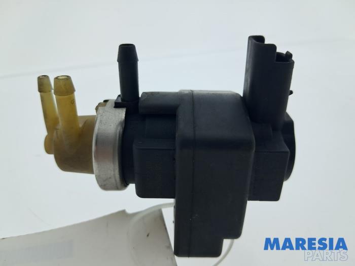 Usagé Régulateur pression turbo Peugeot 308 SW (4E/H) 1.6 16V THP 150 Prix € 25,00 Règlement à la marge proposé par Maresia Parts