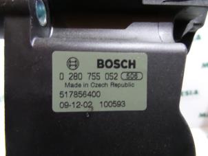 Gaspedalposition Sensor van een Fiat Bravo (198A) 1.6 JTD Multijet 105 2010