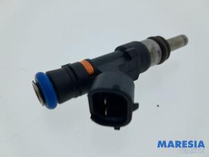 Insprutare (bensin) från en Renault Clio IV Estate/Grandtour (7R) 0.9 Energy TCE 90 12V 2019