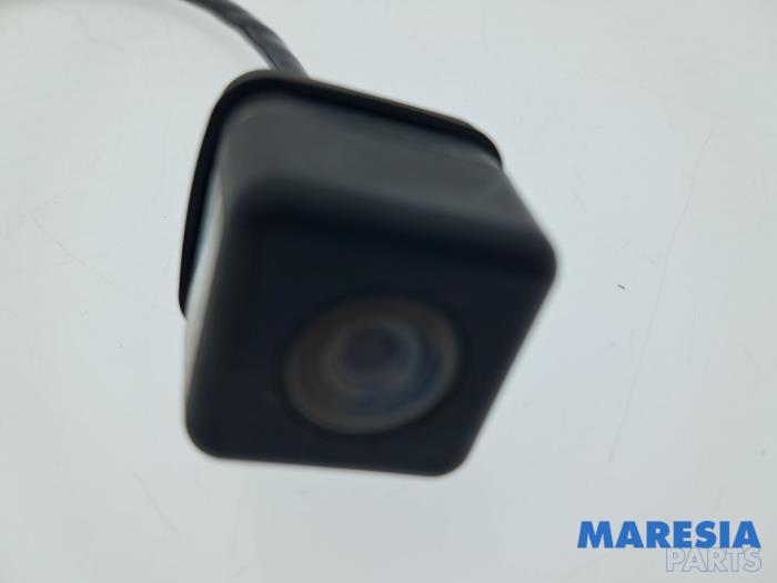 Begagnade Backkamera Renault Scénic III (JZ) 1.5 dCi 110 Pris € 65,00 Marginaltabell erbjuds av Maresia Parts