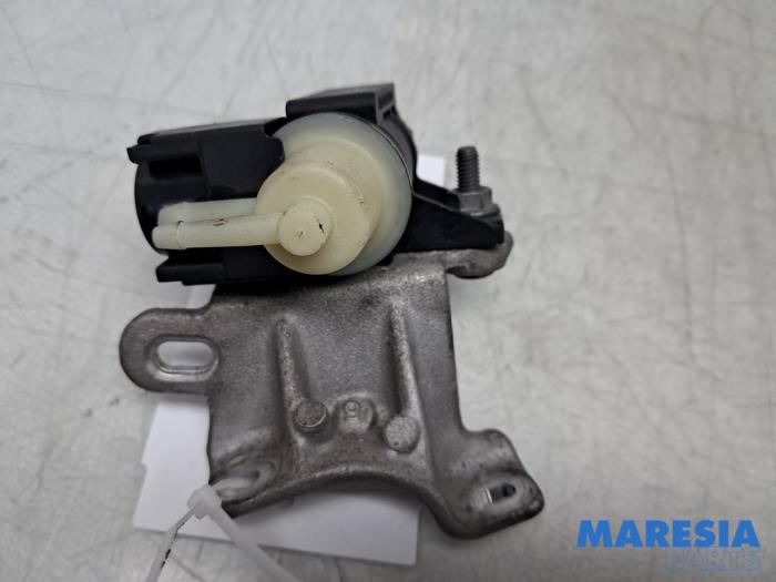 Usagé Régulateur pression turbo Renault Scénic III (JZ) 1.5 dCi 110 Prix € 19,50 Règlement à la marge proposé par Maresia Parts