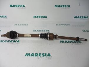Used Front drive shaft, right Peugeot 307 (3A/C/D) 1.6 16V Price € 50,00 Margin scheme offered by Maresia Parts