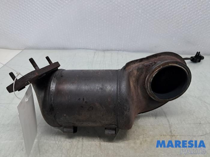 Usagé Catalyseur Alfa Romeo 159 Sportwagon (939BX) 1.8 TBi 16V Prix € 345,00 Règlement à la marge proposé par Maresia Parts