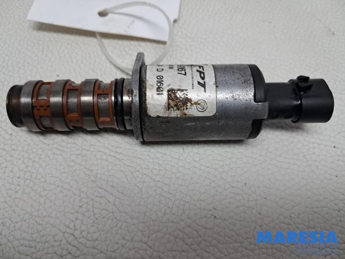 Begagnade Kamaxelsensor Alfa Romeo 159 Sportwagon (939BX) 1.8 TBi 16V Pris € 34,95 Marginaltabell erbjuds av Maresia Parts