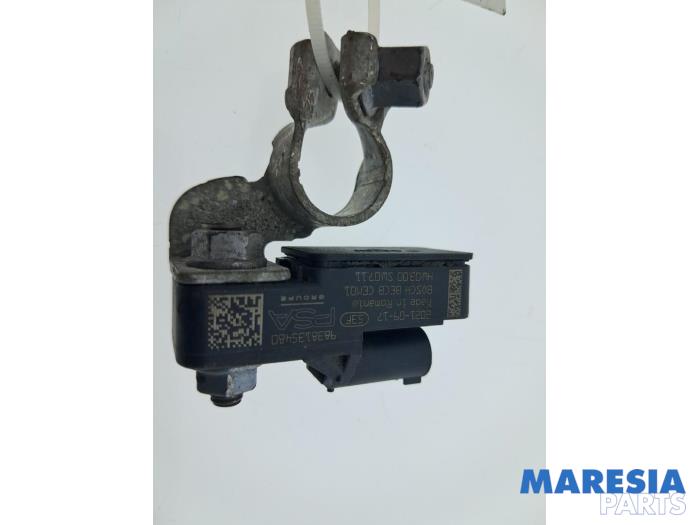 Begagnade Batterisensor Opel Vivaro Combi Vivaro-e, Electric Pris € 42,35 Inklusive moms erbjuds av Maresia Parts