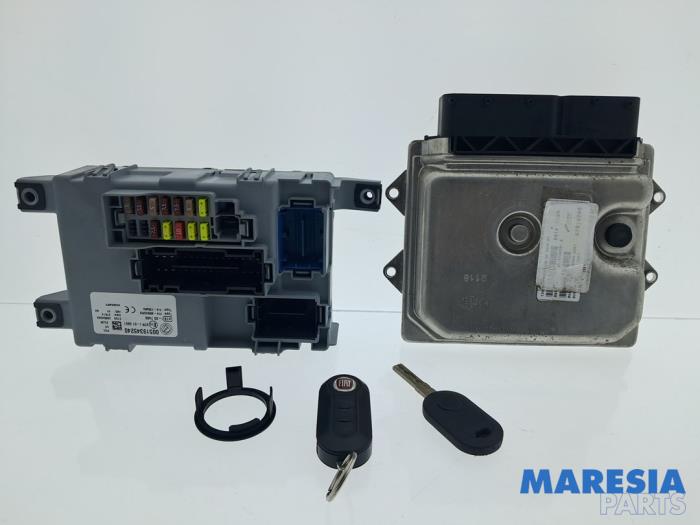 Used Engine management computer Fiat Panda (312) 0.9 TwinAir 65 Price € 285,00 Margin scheme offered by Maresia Parts