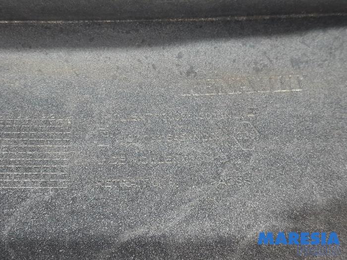 Rear bumper component, right from a Renault Scénic I (JA) 2.0 16V RX4 2000