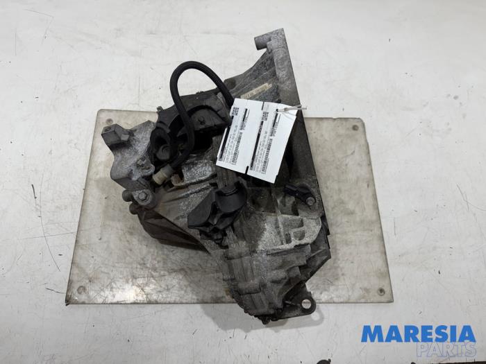Gebrauchte Getriebe Renault Grand Scénic III (JZ) 1.4 16V TCe 130 Preis € 199,95 Margenregelung angeboten von Maresia Parts