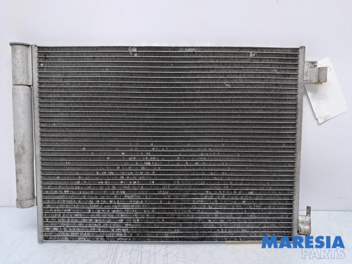 Gebrauchte Klima Kondensor Renault Twingo III (AH) 1.0 SCe 70 12V Preis € 50,00 Margenregelung angeboten von Maresia Parts