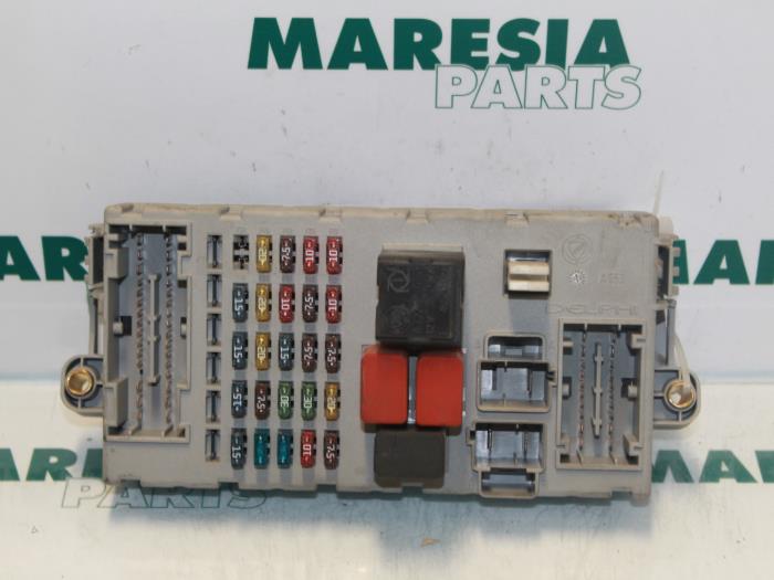 Fuse box Fiat Doblo 1.6 16V - 46520600 - Maresia Parts