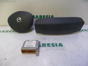 Used Airbag set + module Fiat Doblo (223A/119) 1.6 16V Price € 254,10 Inclusive VAT offered by Maresia Parts