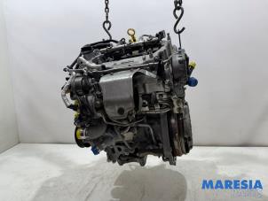 Motor van een Opel Adam 1.0 Ecotec 12V SIDI Turbo 2019