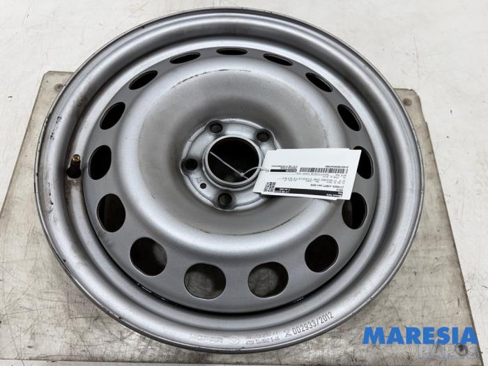Używane Obrecz Citroen Jumpy 1.5 Blue HDi 100 Cena € 47,80 Z VAT oferowane przez Maresia Parts