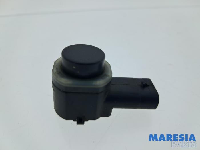 Begagnade Parkeringssensor Alfa Romeo MiTo (955) 0.9 TwinAir Pris € 19,50 Marginaltabell erbjuds av Maresia Parts