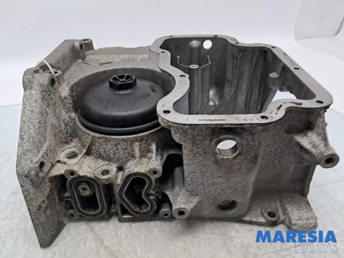 Gebrauchte Ölwanne Renault Clio IV Estate/Grandtour (7R) 0.9 Energy TCE 90 12V Preis € 49,99 Margenregelung angeboten von Maresia Parts
