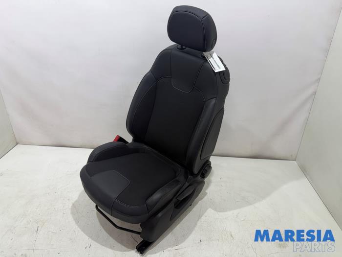 Begagnade Säte, vänster Opel Adam 1.0 Ecotec 12V SIDI Turbo Pris € 249,00 Marginaltabell erbjuds av Maresia Parts