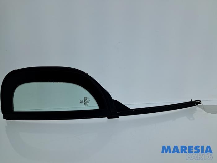 Usados Ventanilla triangular izquierda detrás Peugeot 308 (L3/L8/LB/LH/LP) 1.6 16V THP Precio € 50,00 Norma de margen ofrecido por Maresia Parts
