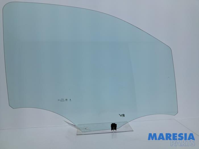 Usados Ventanilla de puerta de 2 puertas derecha Citroen Jumpy 1.5 Blue HDi 100 Precio € 53,24 IVA incluido ofrecido por Maresia Parts