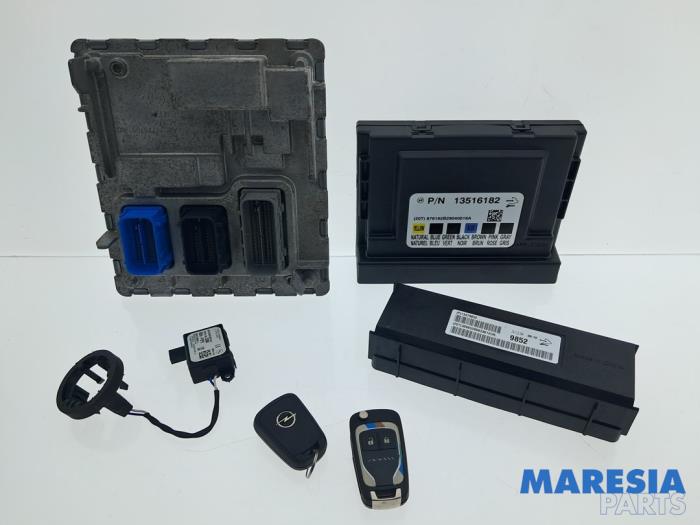 Used Engine management computer Opel Adam 1.0 Ecotec 12V SIDI Turbo Price € 250,00 Margin scheme offered by Maresia Parts