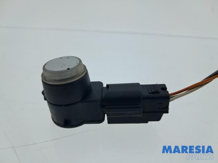 Usados Sensor PDC Opel Adam 1.0 Ecotec 12V SIDI Turbo Precio € 19,99 Norma de margen ofrecido por Maresia Parts