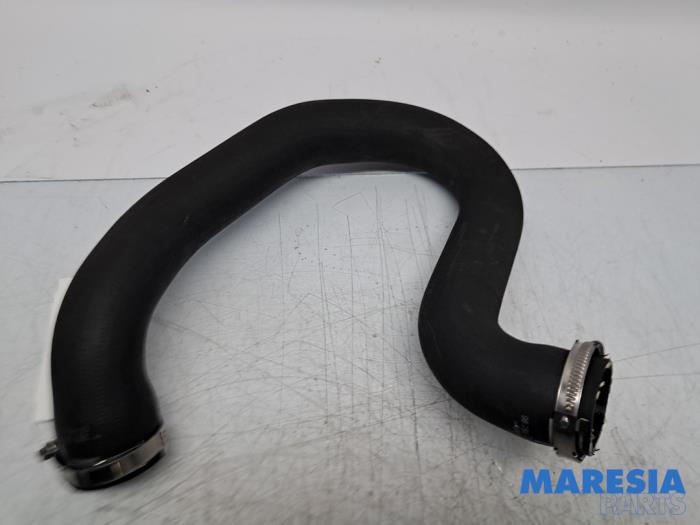 Gebrauchte Intercooler Schlauch Peugeot 308 (L3/L8/LB/LH/LP) 1.6 16V THP Preis € 34,95 Margenregelung angeboten von Maresia Parts