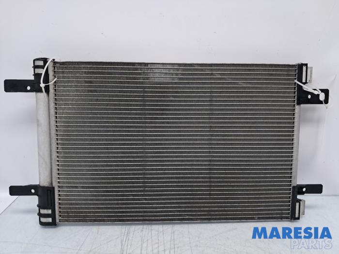 Gebrauchte Klima Kondensor Citroen Jumpy 1.5 Blue HDi 100 Preis € 90,75 Mit Mehrwertsteuer angeboten von Maresia Parts