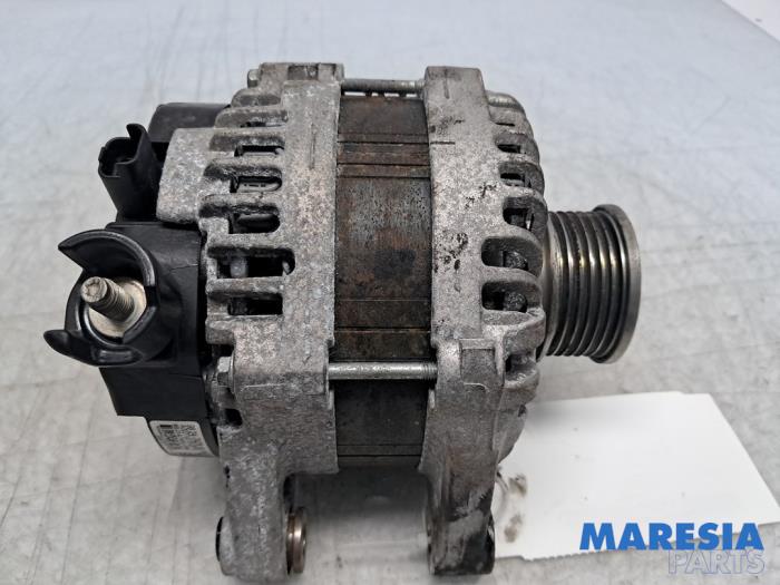 Begagnade Dynamo Citroen Jumpy 1.5 Blue HDi 100 Pris € 145,20 Inklusive moms erbjuds av Maresia Parts
