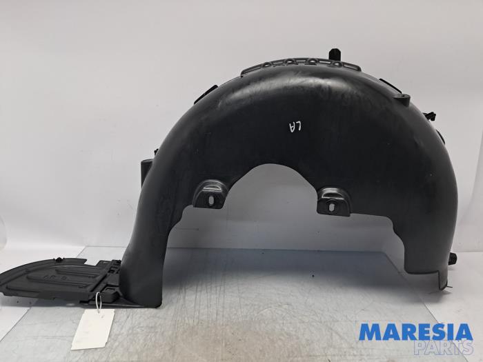 Używane Nadkole Citroen Jumpy 1.5 Blue HDi 100 Cena € 36,30 Z VAT oferowane przez Maresia Parts