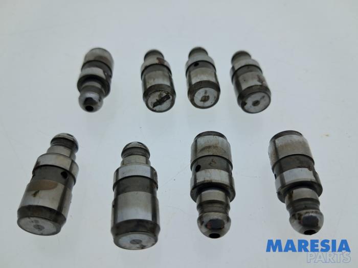 Gebrauchte Ventilstößel Citroen DS4 (NX) 1.6 16V VTi 120 Preis € 25,00 Margenregelung angeboten von Maresia Parts