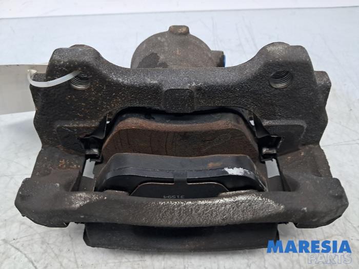 Gebrauchte Bremszange rechts vorne Opel Adam 1.0 Ecotec 12V SIDI Turbo Preis € 19,00 Margenregelung angeboten von Maresia Parts