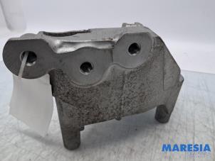 Engine mount from a Opel Adam 1.0 Ecotec 12V SIDI Turbo 2019