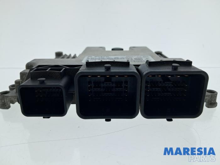 Engine management computer from a Citroën DS3 (SA) 1.6 16V VTS THP 155 2010