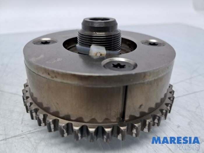 Gebrauchte Nockenwelle Zahnrad Renault Scénic IV (RFAJ) 1.3 TCE 140 16V Preis € 59,99 Margenregelung angeboten von Maresia Parts