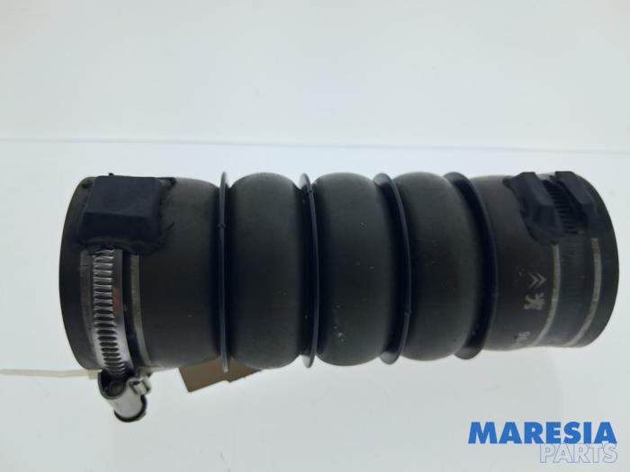 Gebrauchte Intercooler Schlauch Citroen DS3 (SA) 1.6 16V VTS THP 155 Preis € 25,00 Margenregelung angeboten von Maresia Parts