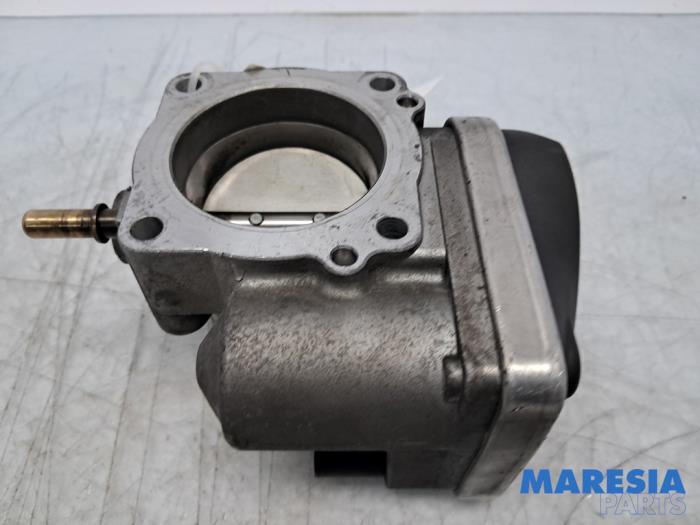 Gebrauchte Drosselklappengehäuse Renault Grand Scénic II (JM) 2.0 16V Preis € 60,00 Margenregelung angeboten von Maresia Parts