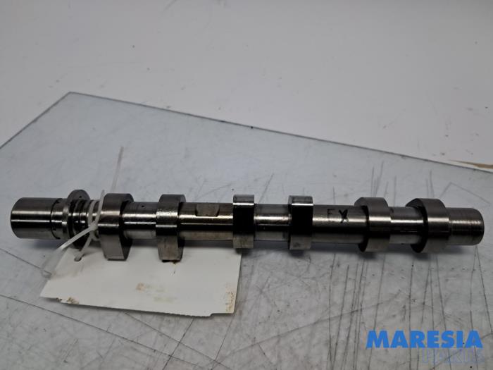 Gebrauchte Nockenwelle Renault Captur I (2R) 0.9 Energy TCE 12V Preis € 100,00 Margenregelung angeboten von Maresia Parts