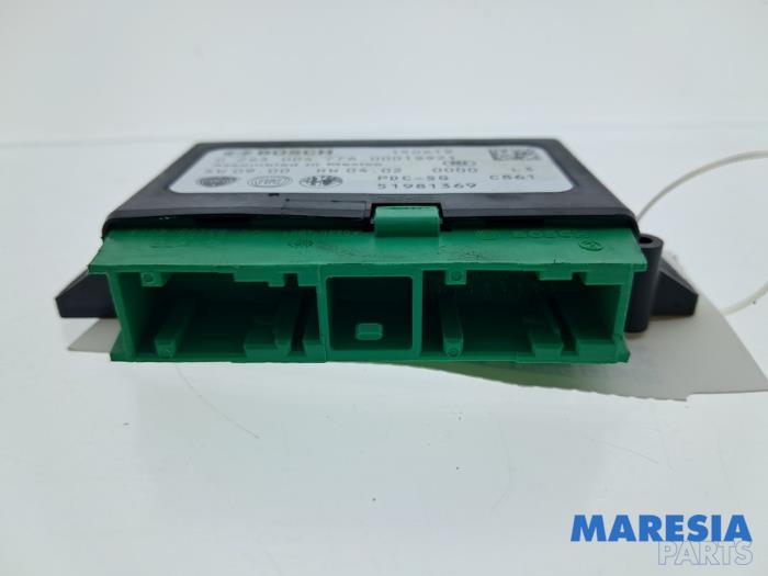Usados Módulo PDC Fiat Panda (312) 0.9 TwinAir Turbo 80 Precio € 34,95 Norma de margen ofrecido por Maresia Parts